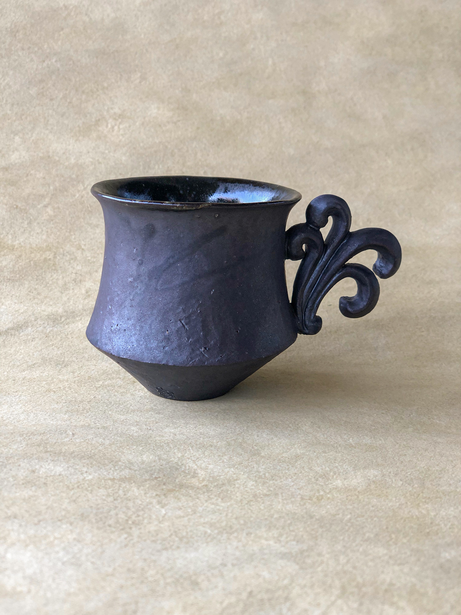Cup-Ceramic-Tomoko-Iwata-Galerie-h-Geneva