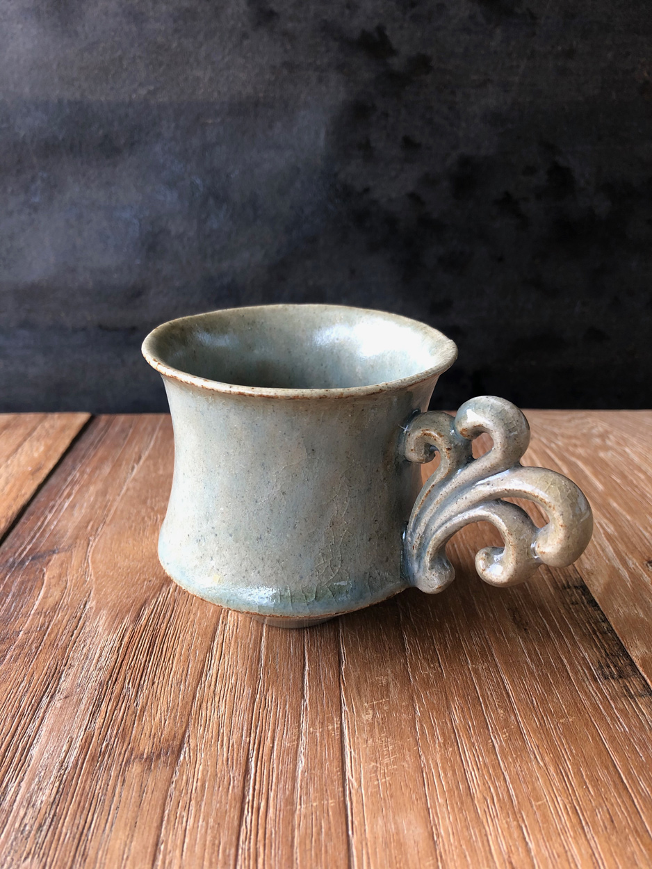 ceramics-cup-japanese-contemporary-tomoko-iwata-galerie-h-geneva-carouge
