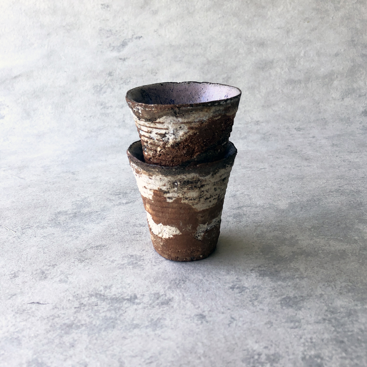 ceramique-art-contemporain-installation-Yusuke-Offhause-geneve