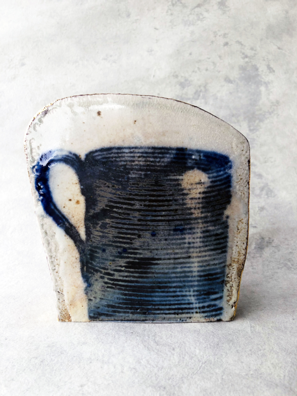 ceramique-contemporaine-impression-bleu-fait-main-artiste-paul-scott-galerie-h-carouge-geneve