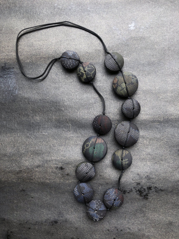 necklace-collection-hiroko-moonlight-silk-kimono-necklace-jewelry-accessory-gallery-h-contemporary-hangel-carouge-geneva