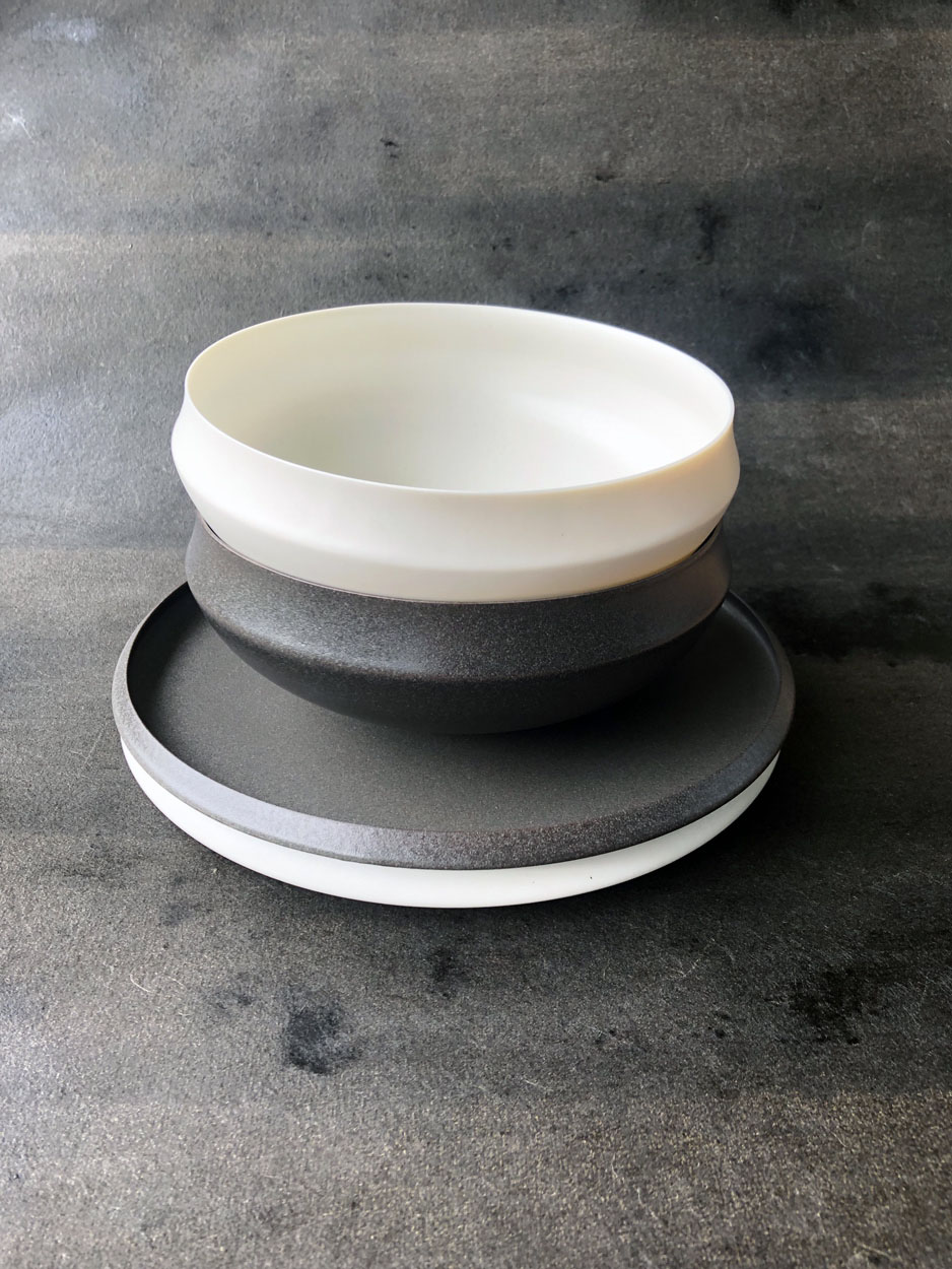 service-porcelain-tableware-contemporary-ceramic-korean-handmade-bokyung-carouge