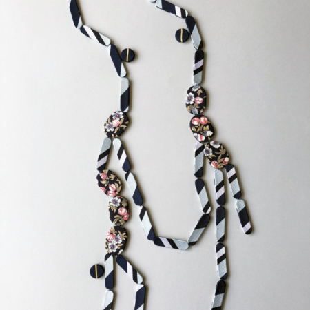 necklace-silk-tie-textile-jewellery-handmade-hangel-galerie-h-carouge-geneva