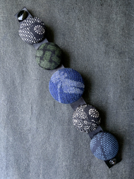 valerie-hangel-bijoux-textile-bracelet-hiroko-vente-galerie-h-geneve