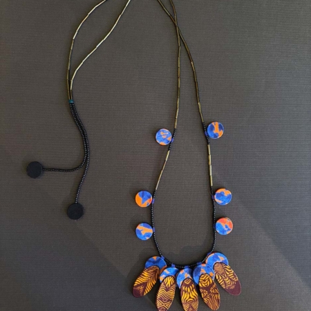 plume-collier-soie-fait-main-piece-unique-bijou-createur-valerie-hangel-geneve