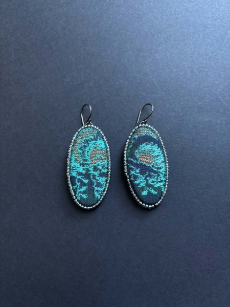 bouclesdoreilles-henriette-brocart-soie-bijoux-createur-valerie-hangel-geneve