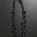 collier-contemporain-japon-fil-argent-luxe-creation-textile-valerie-hangel-geneve-carouge