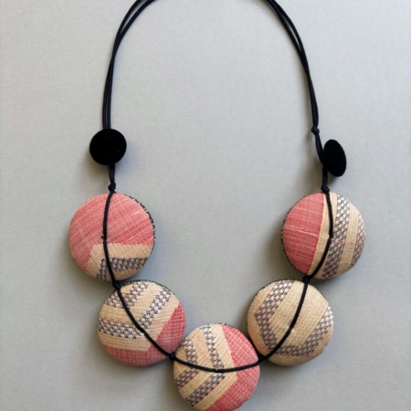 collier-hiroko-rose-bijoux-fait-main-accessoires-soie-kimono-hangel-geneve