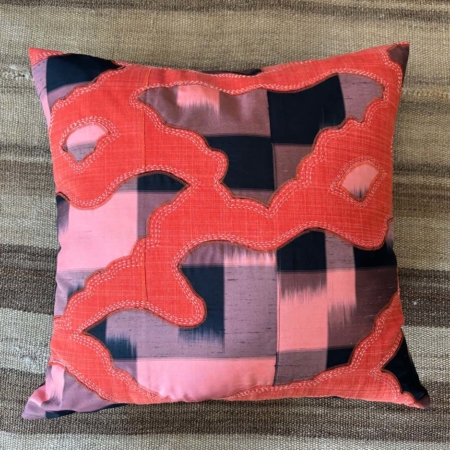 coussin-decoration-patchwork-fait-main-atelier-tapissier-valerie-hangel-carouge-geneve-suisse