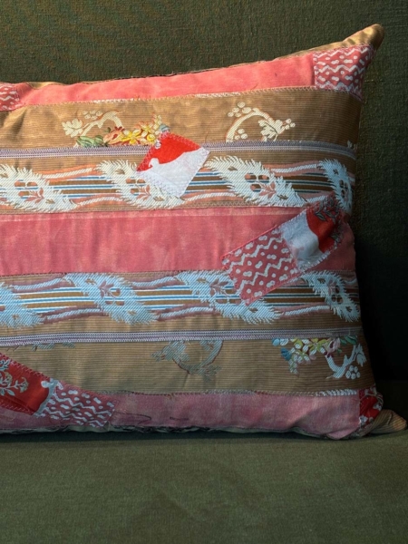 coussin-patchcwork-brocart-soie-kimono-fortuny-creation-valerie-hangel-geneve